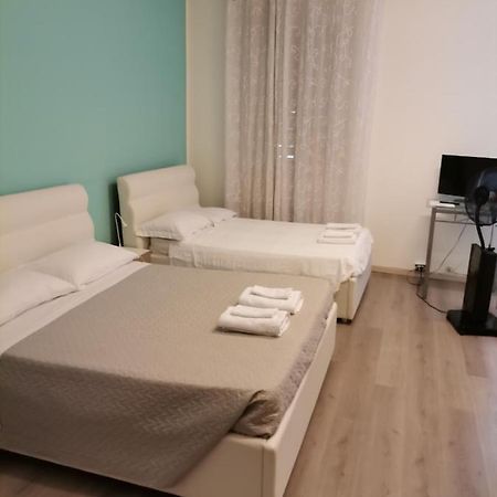 B&B Porto Vecchio Rooms - Stazione Centrale Trieste Exterior foto
