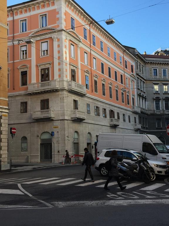 B&B Porto Vecchio Rooms - Stazione Centrale Trieste Exterior foto