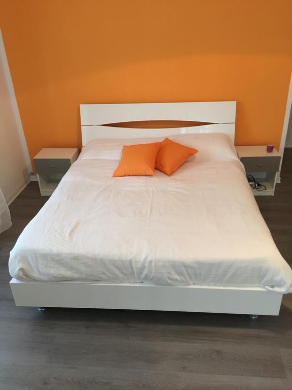 B&B Porto Vecchio Rooms - Stazione Centrale Trieste Habitación foto